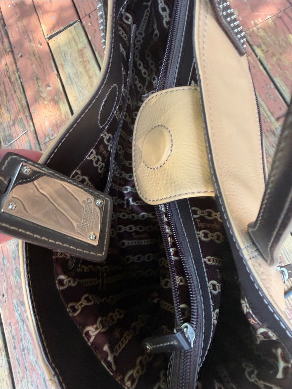 Tignanello ~ Large Tan Pebbled Leather Tote wDark Brown Leather w/STUDDED detail - Picture 7 of 8